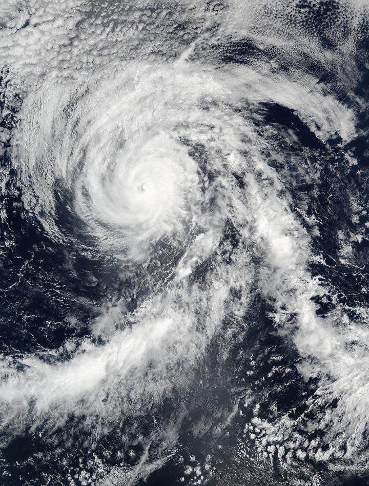 NASA sees Hurricane Blas weakening