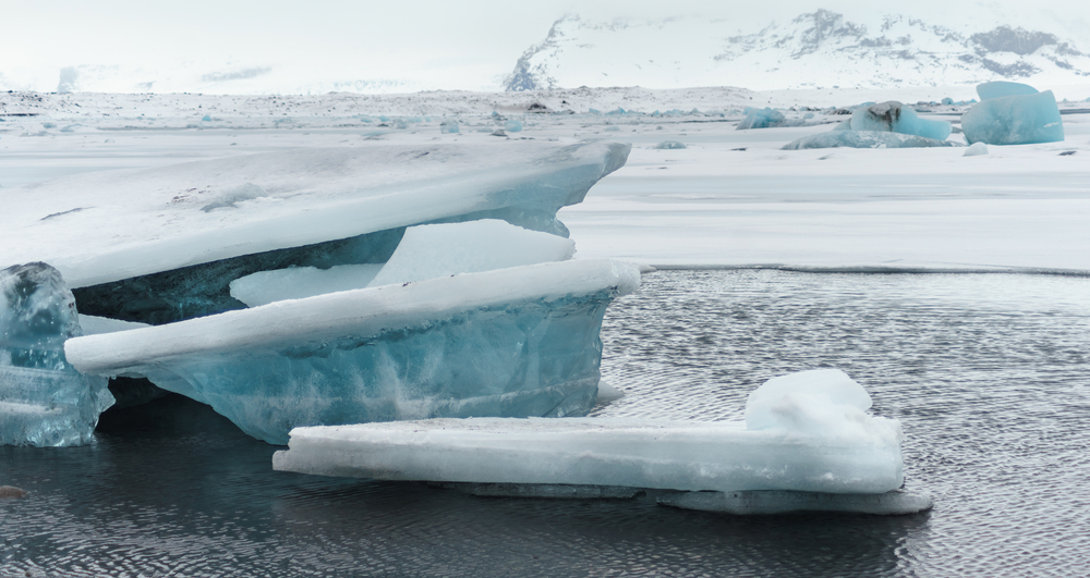 Team of scientists tracks retreat of Antarctic glaciers by satellite