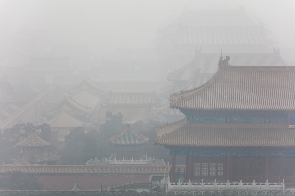 China issues punishments for factories violating anti-smog measures
