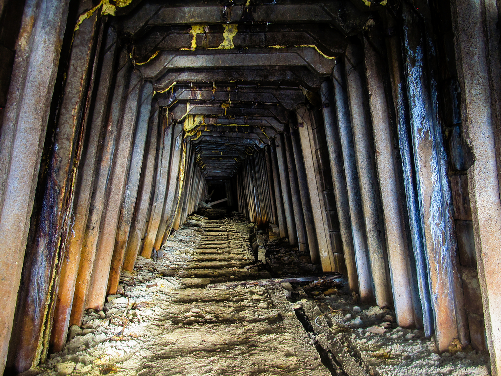 Uranium mine cleanup rule in U.S. delayed after pushback