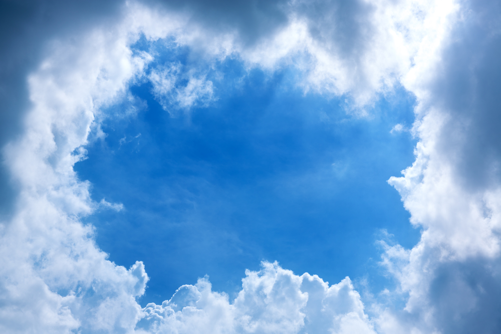 Instagram documents strange California cloud formation