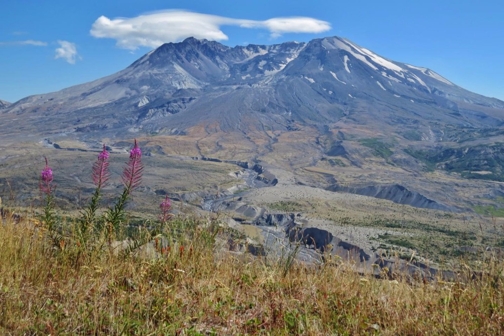 Volcanic hazards put millions at risk, new study says