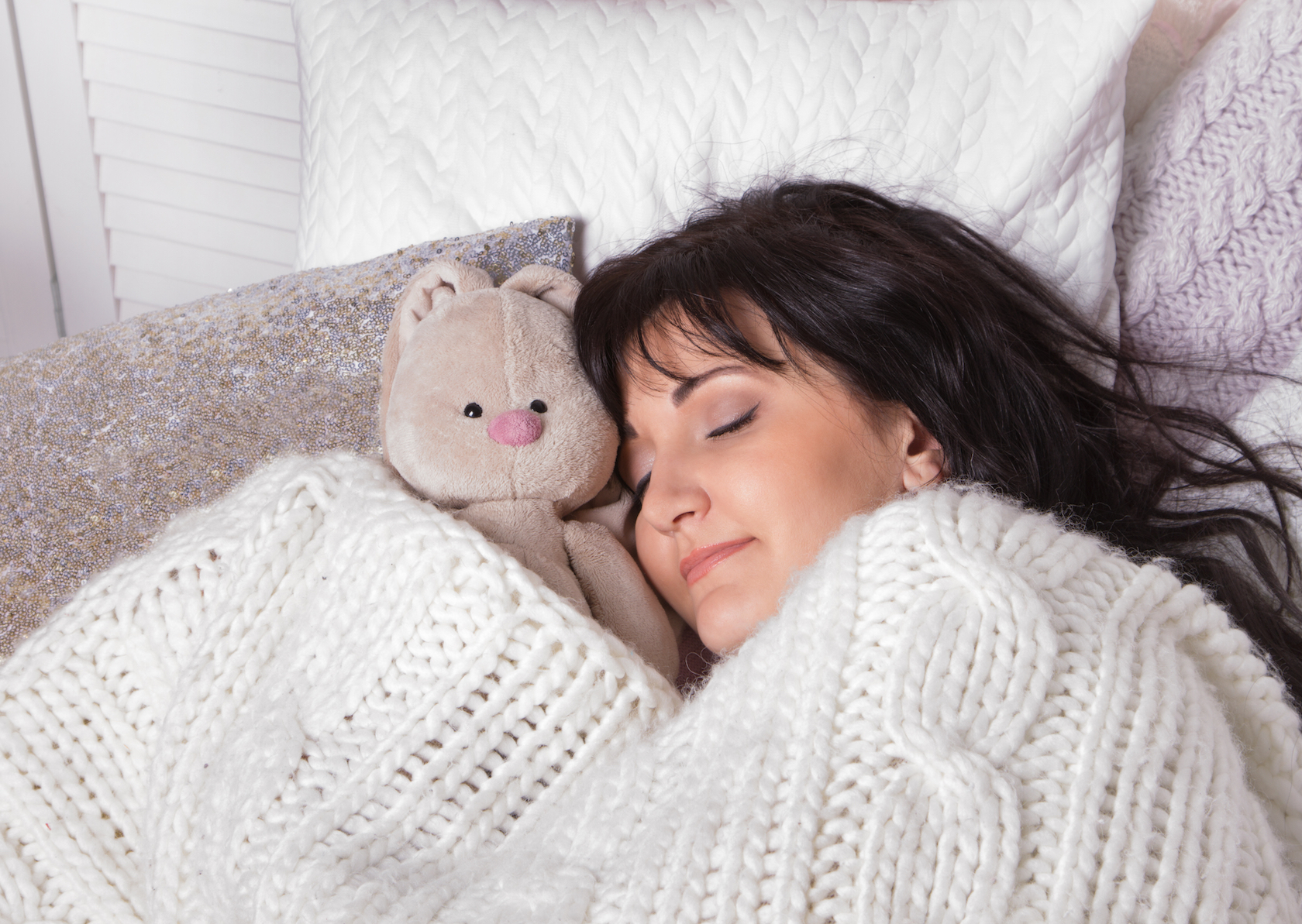 Temperature impacts circadian clocks that guide sleep