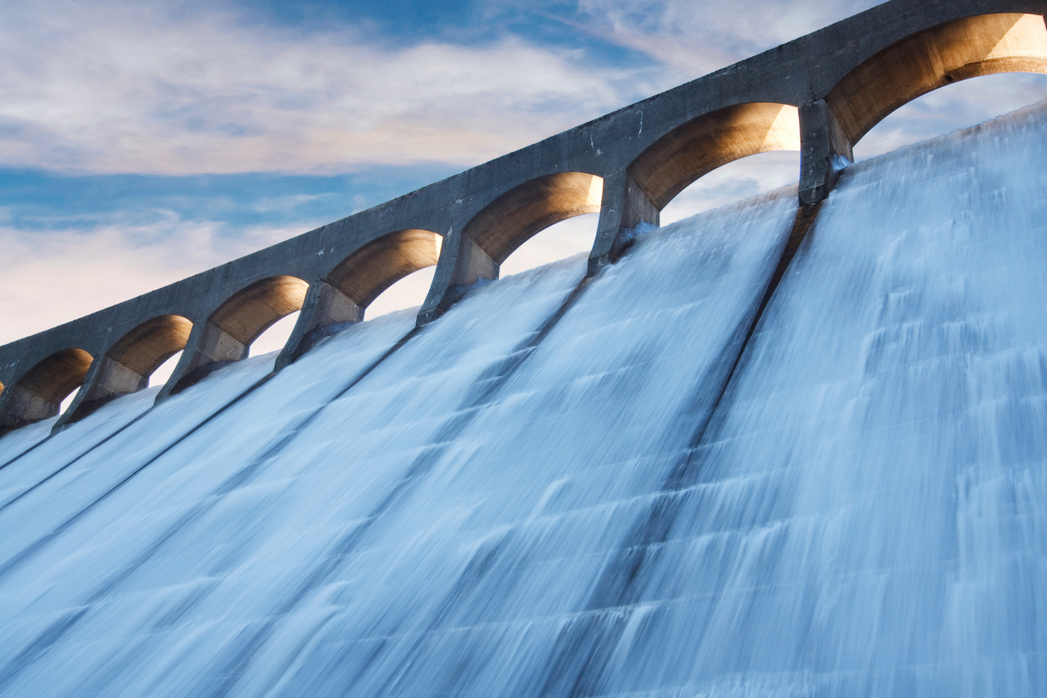 Hydropower brings environmental benefits and biodiversity costs
