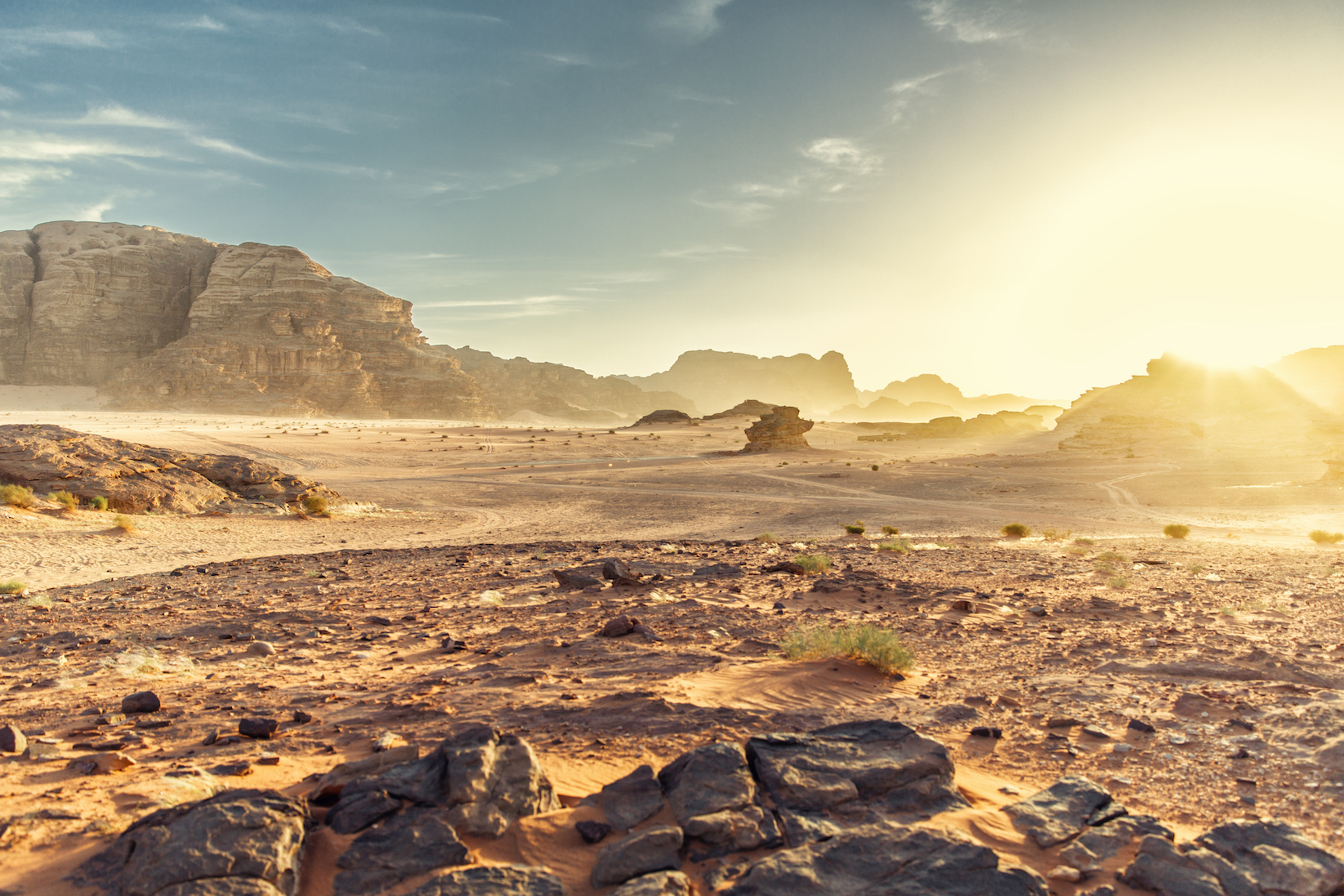 New device can extract water from even the driest desert air