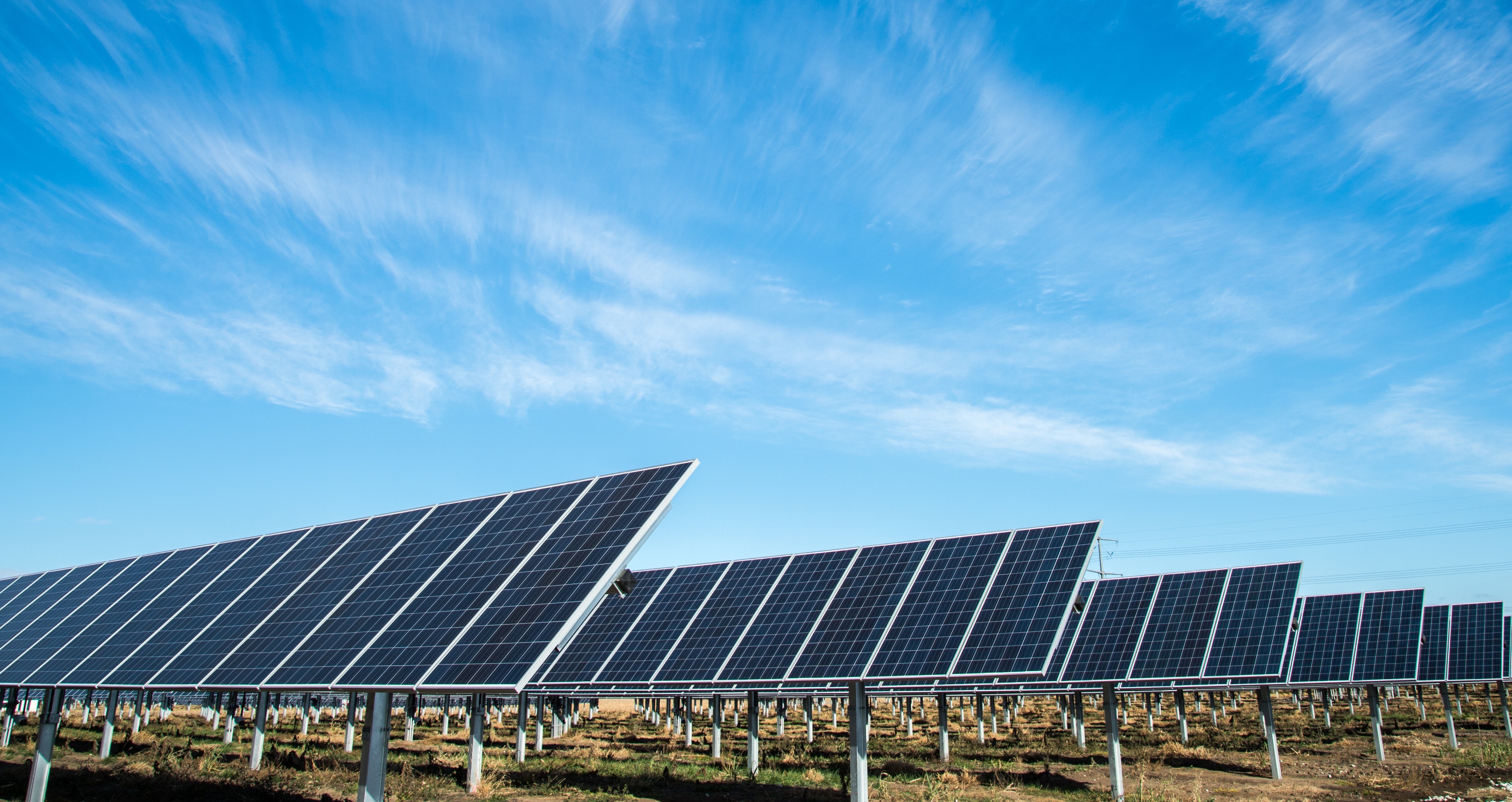 Saudi Arabia announces plans for enormous solar power plant