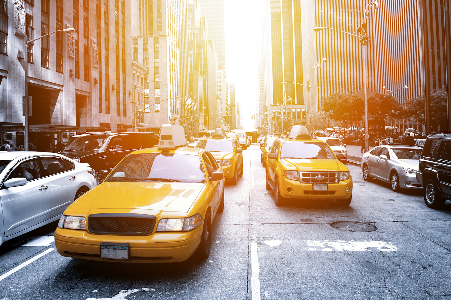 Reduce congestion by calculating ideal number of taxis for a city