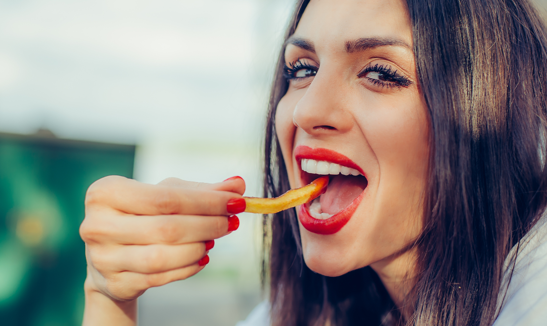 The brain’s reward center values food high in fat and carbs