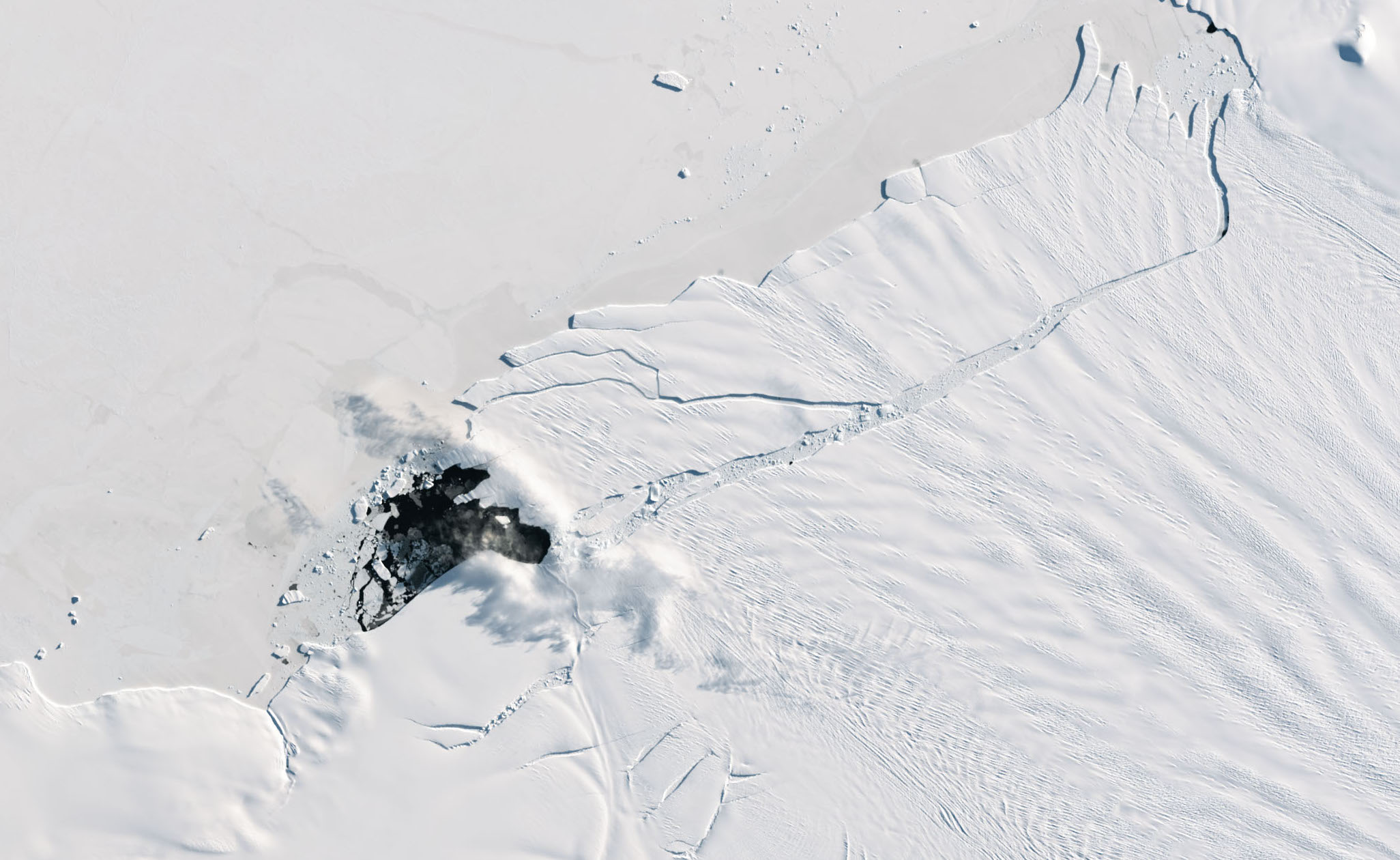 Why the Pine Island Glacier began to suddenly shrink