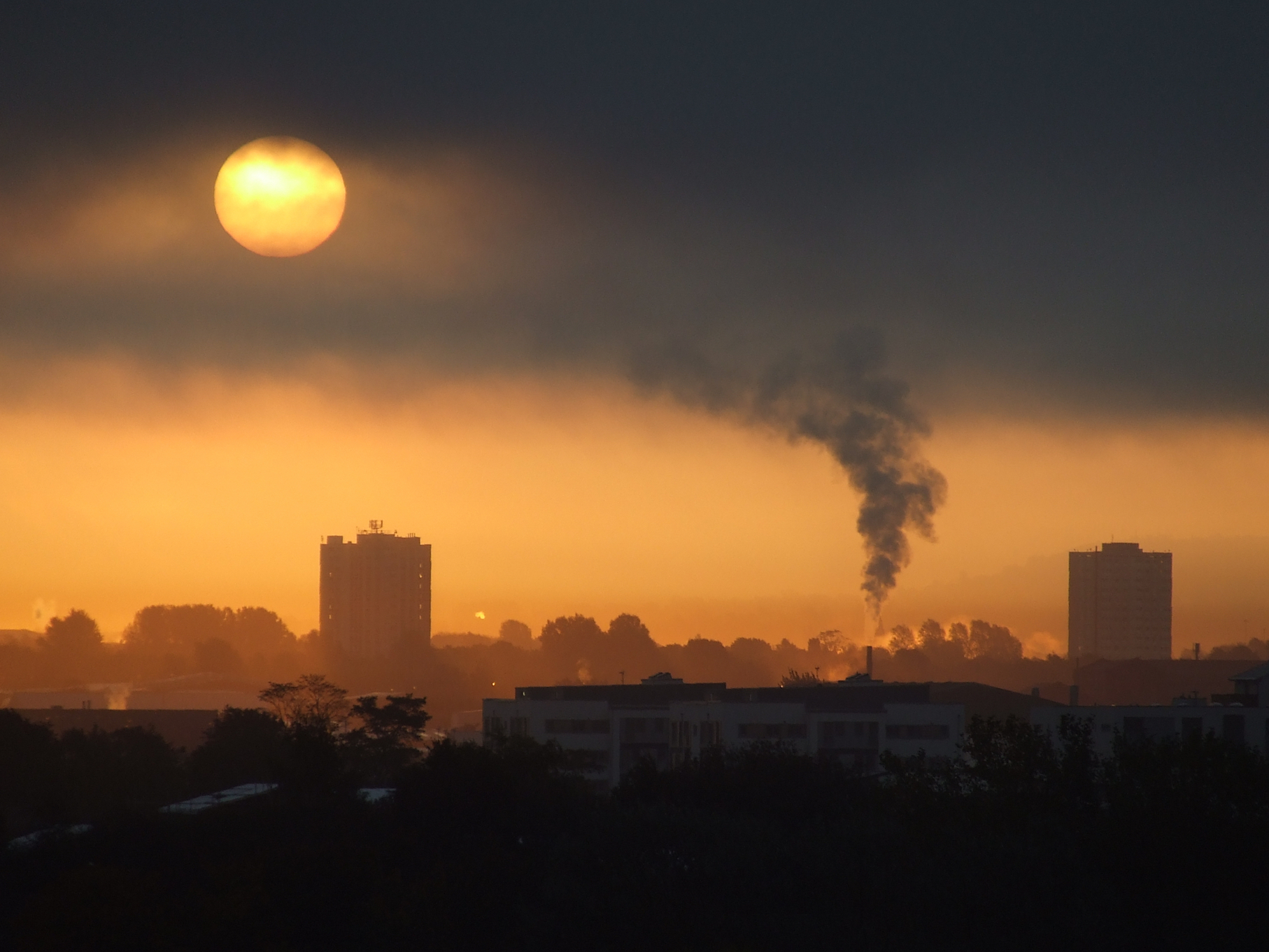Manchester air pollution impacting human health and the economy