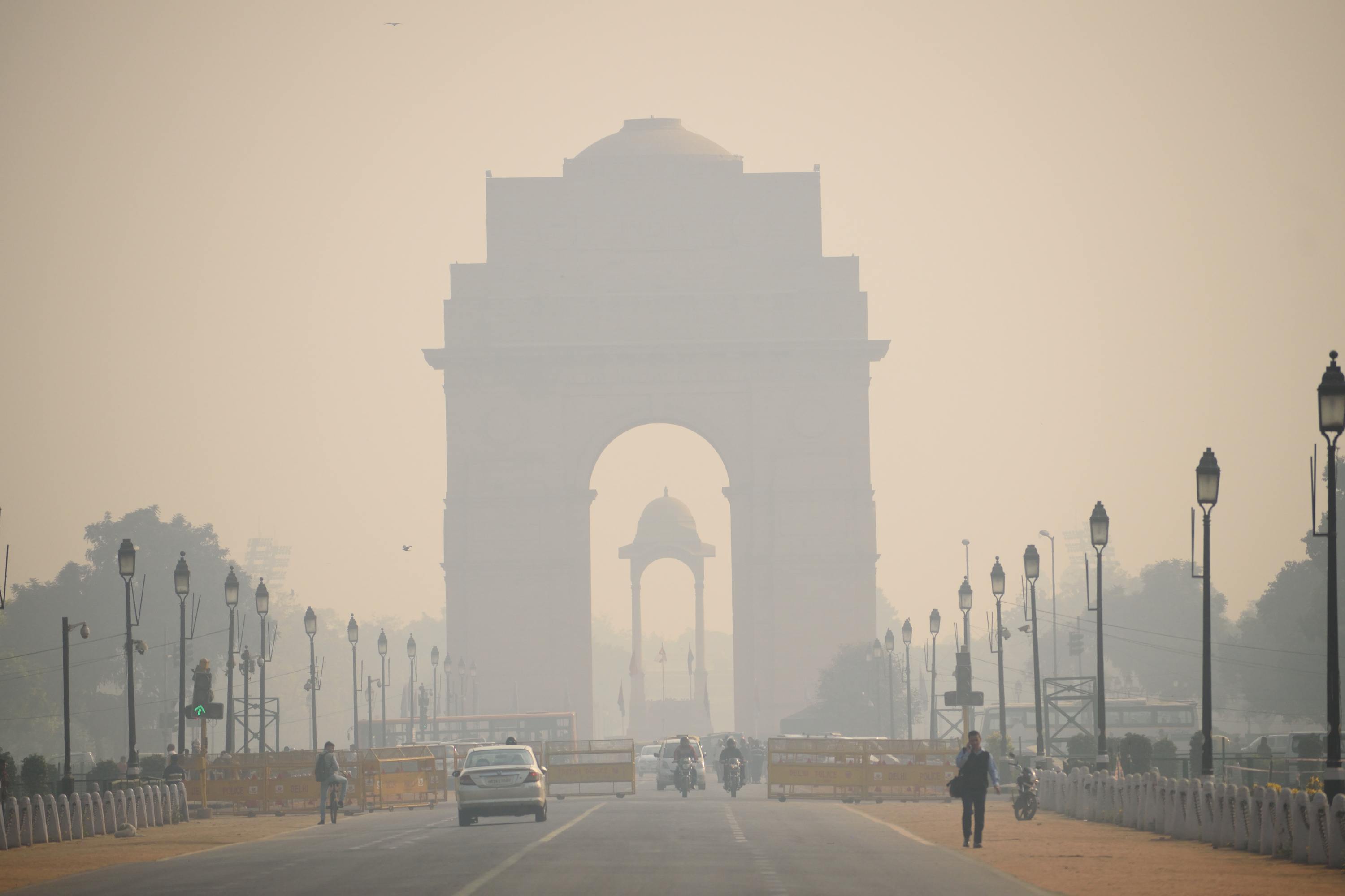 Air pollution in Delhi hit levels too high to be measured
