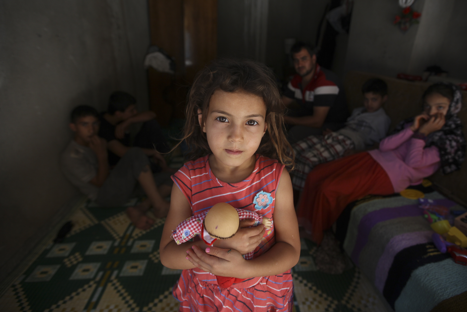 Asylum seekers do not burden European economies, study finds