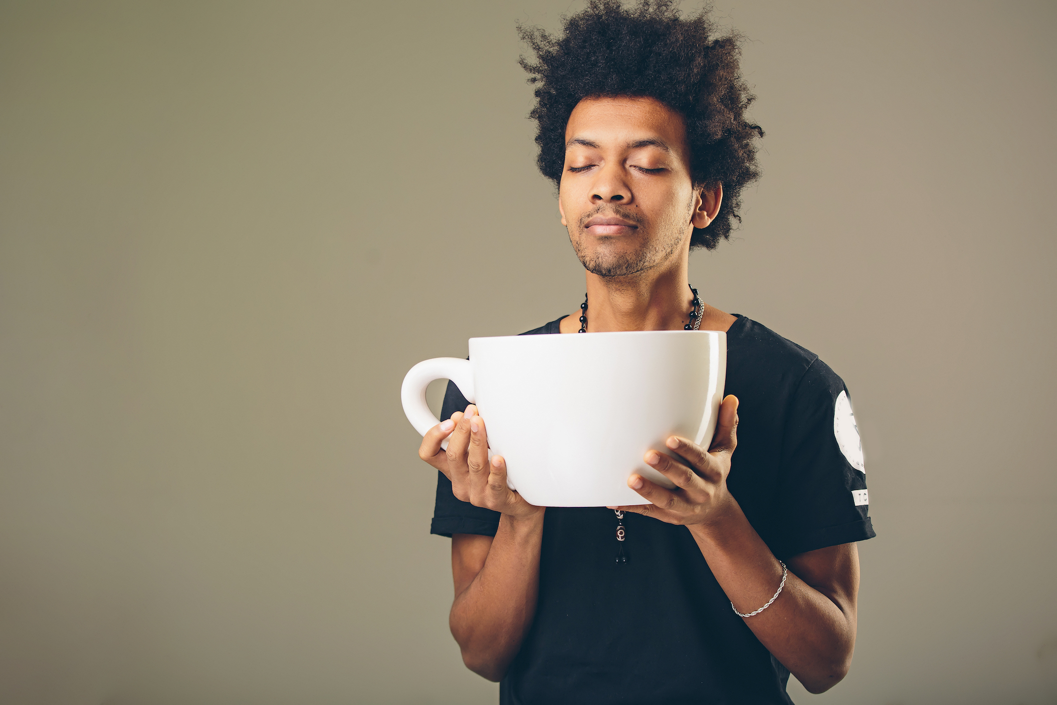 Study: Caffeine does not help you eat less or lose weight