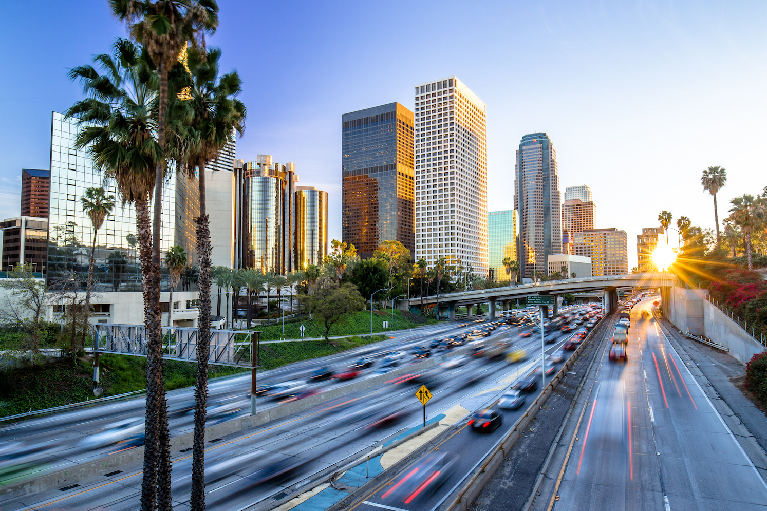 California hits climate goals, but traffic pollution rises