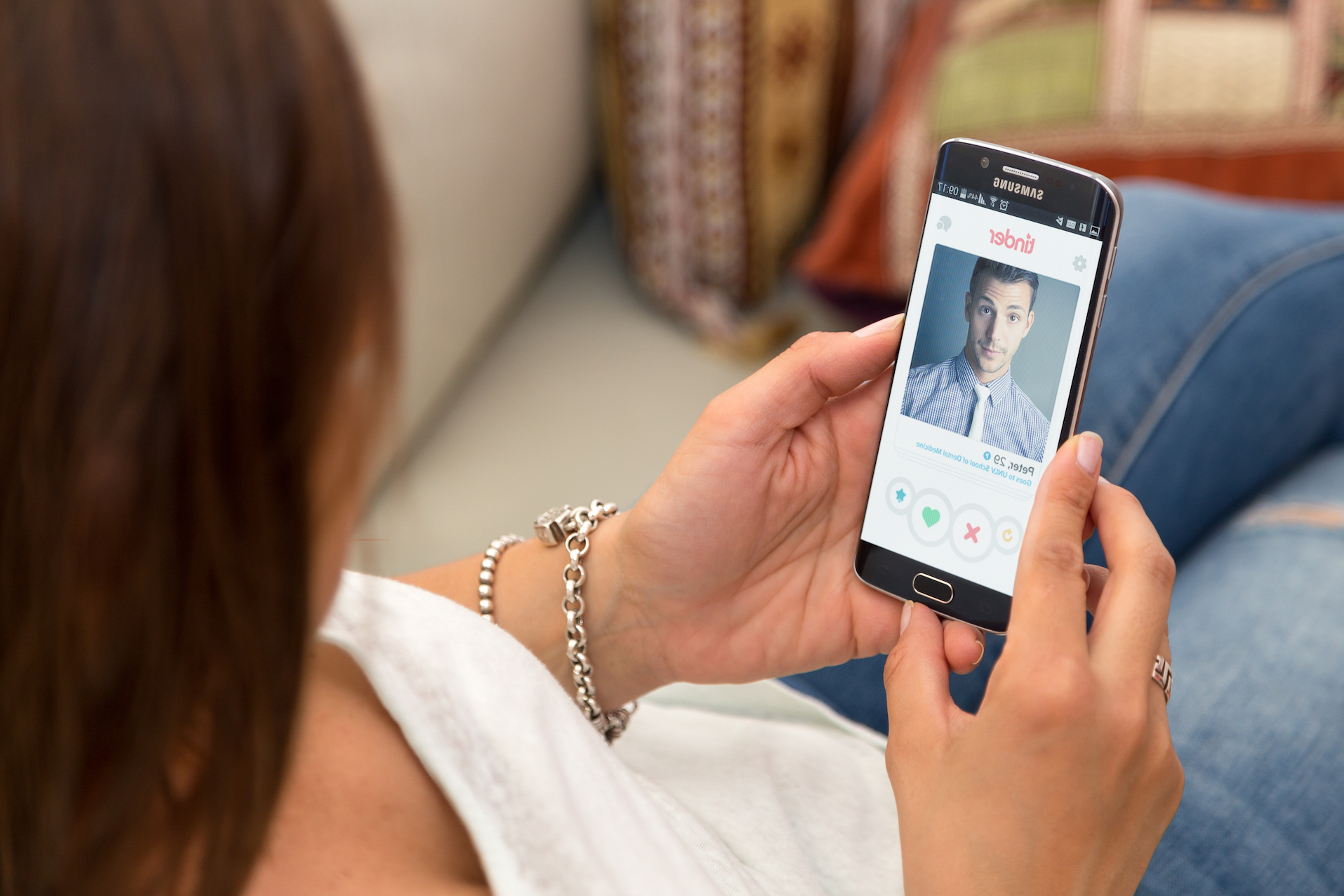 Online daters aim for matches out of their league, study shows