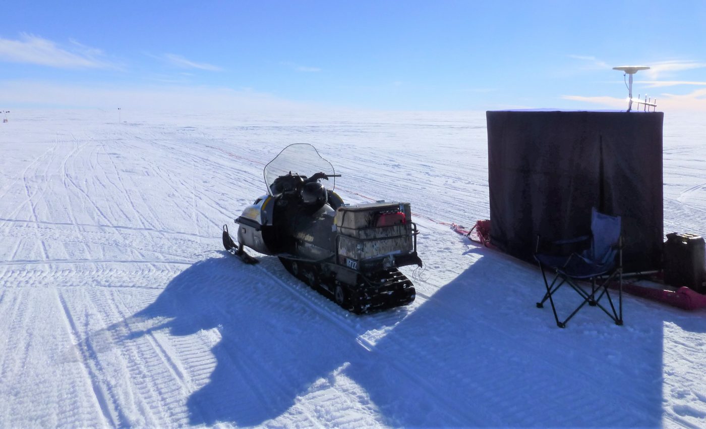 Volcano under West Antarctic ice sheet shows history of activity