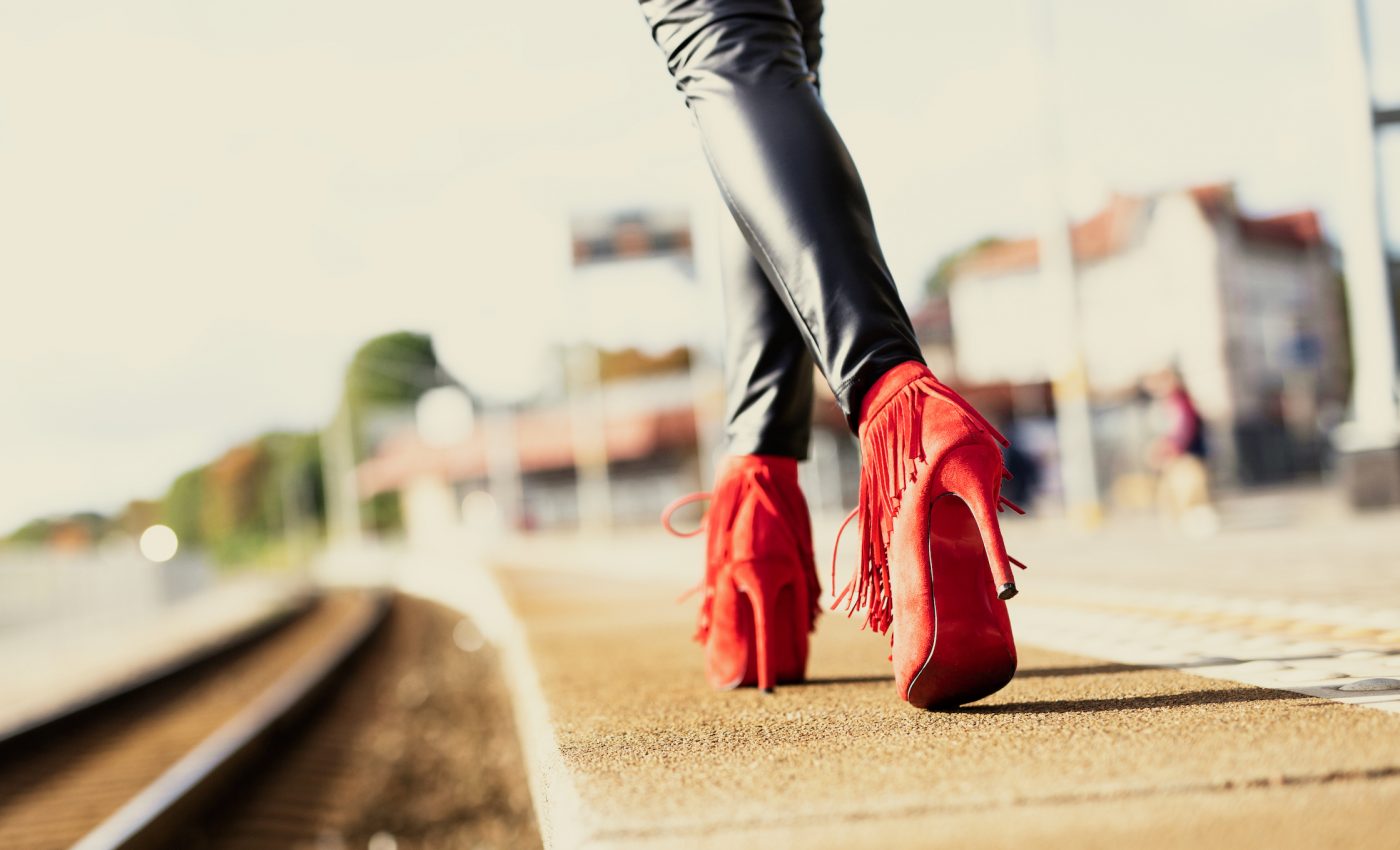 Why we can hear footsteps… but ignore our own