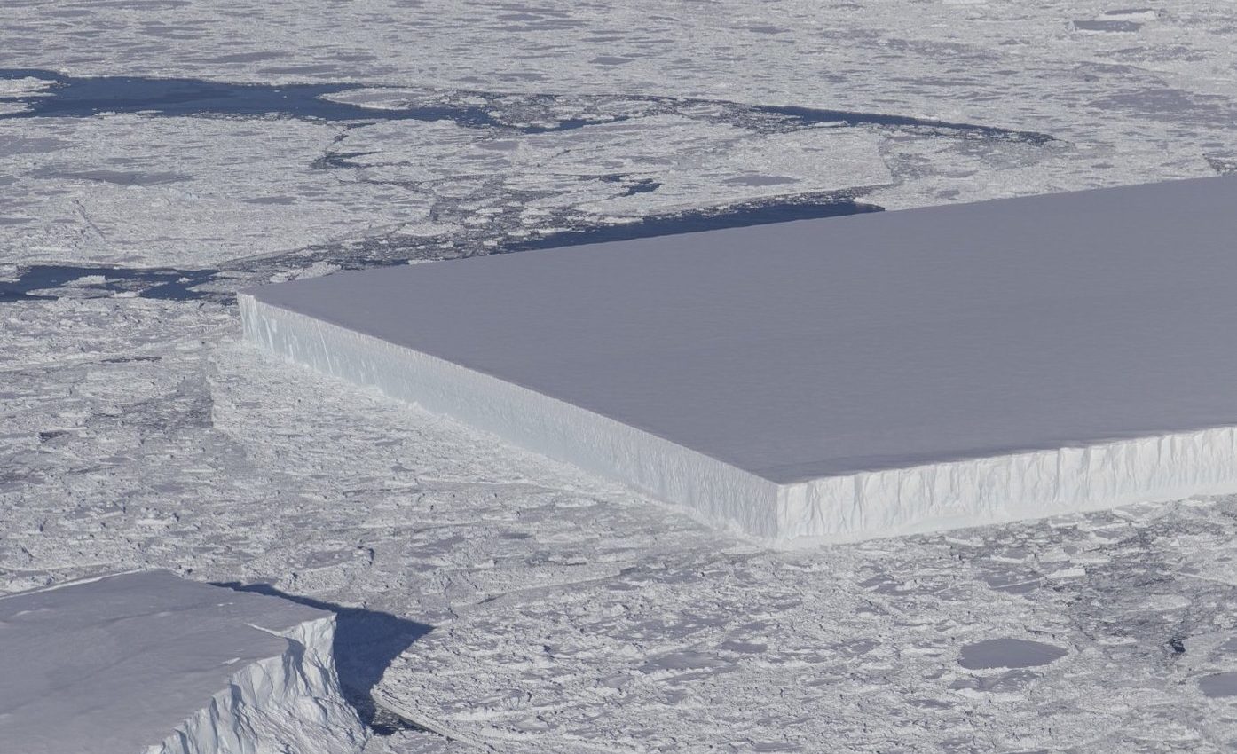 Perfectly rectangular, mile-wide iceberg spotted in Antarctica