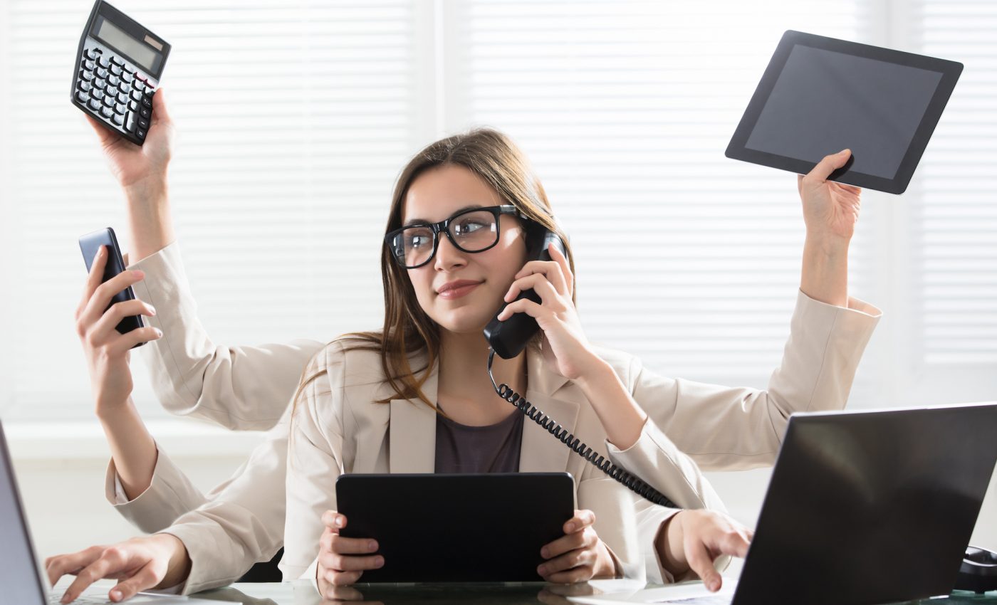 Just the illusion of multitasking can boost performance