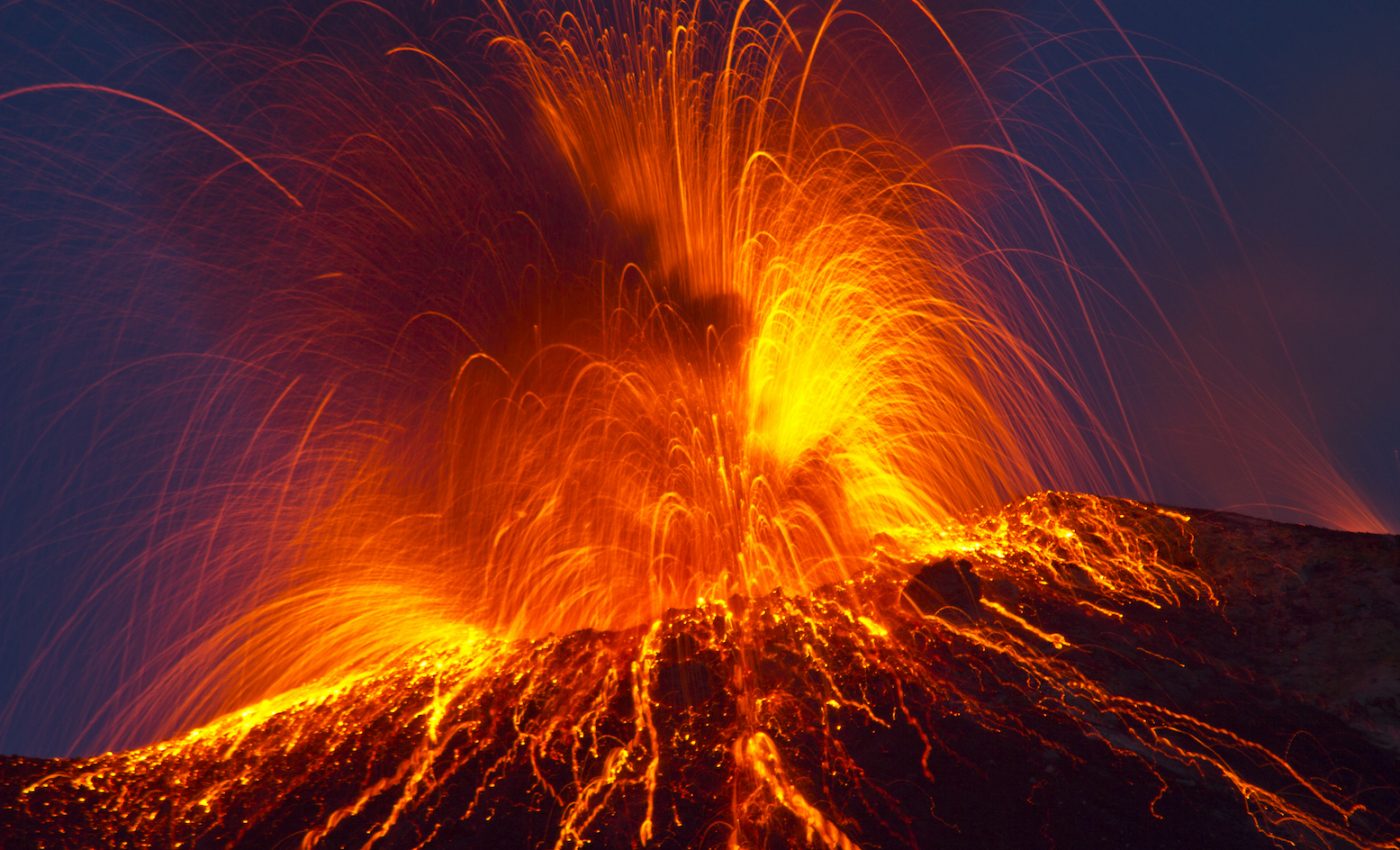 Volcanoes may be driven by “mush” reservoirs, not magma chambers