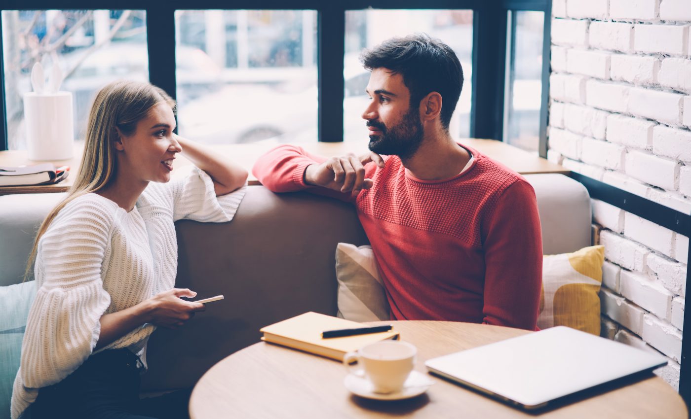 How long you blink can impact conversational communication