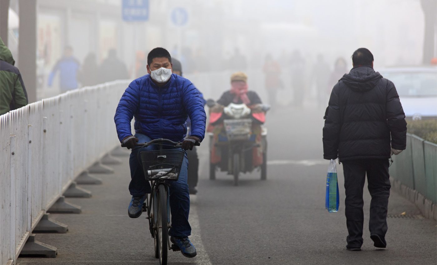 Air pollution shortens life spans across the globe