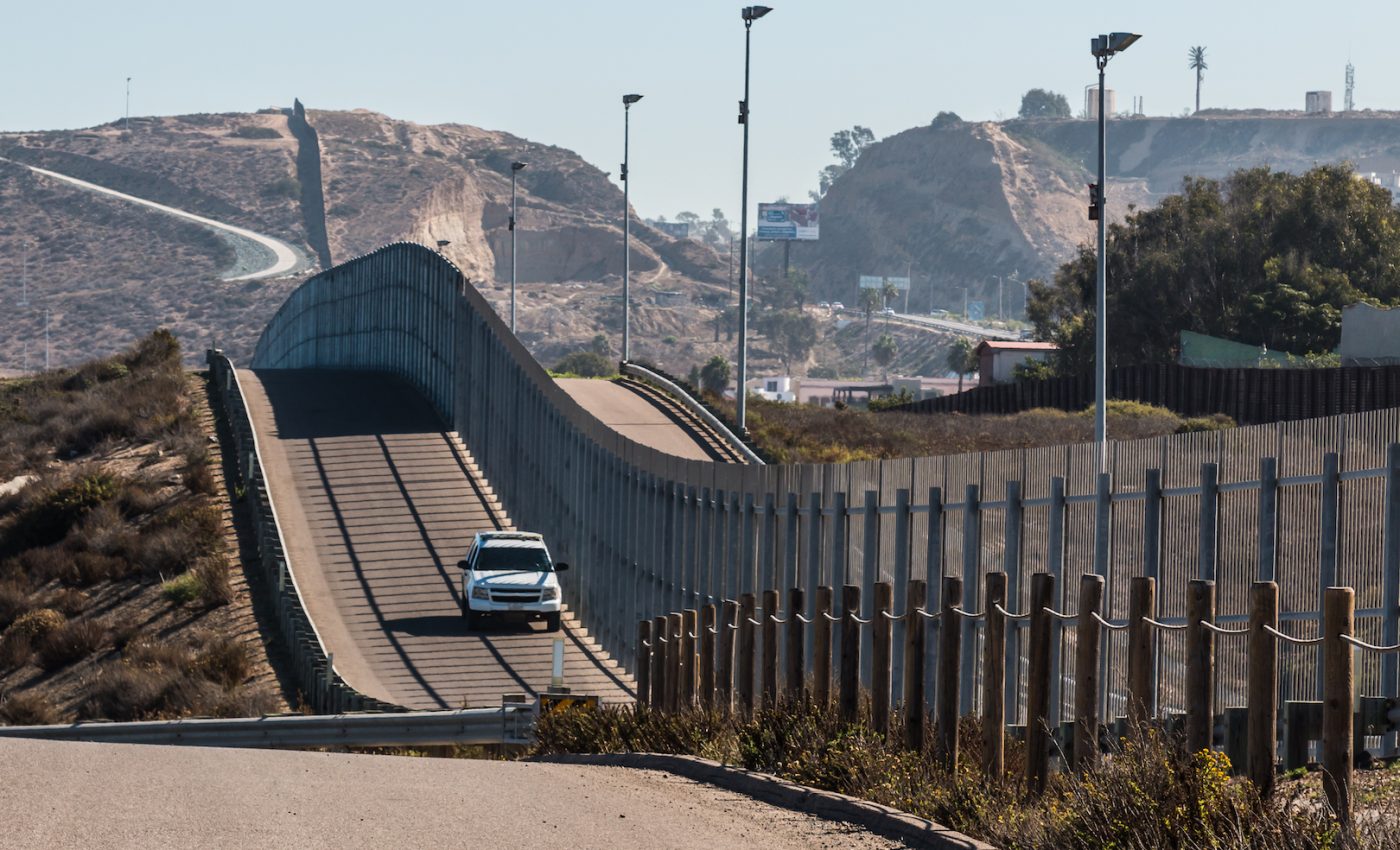 The development of tunnels along the US-Mexico border