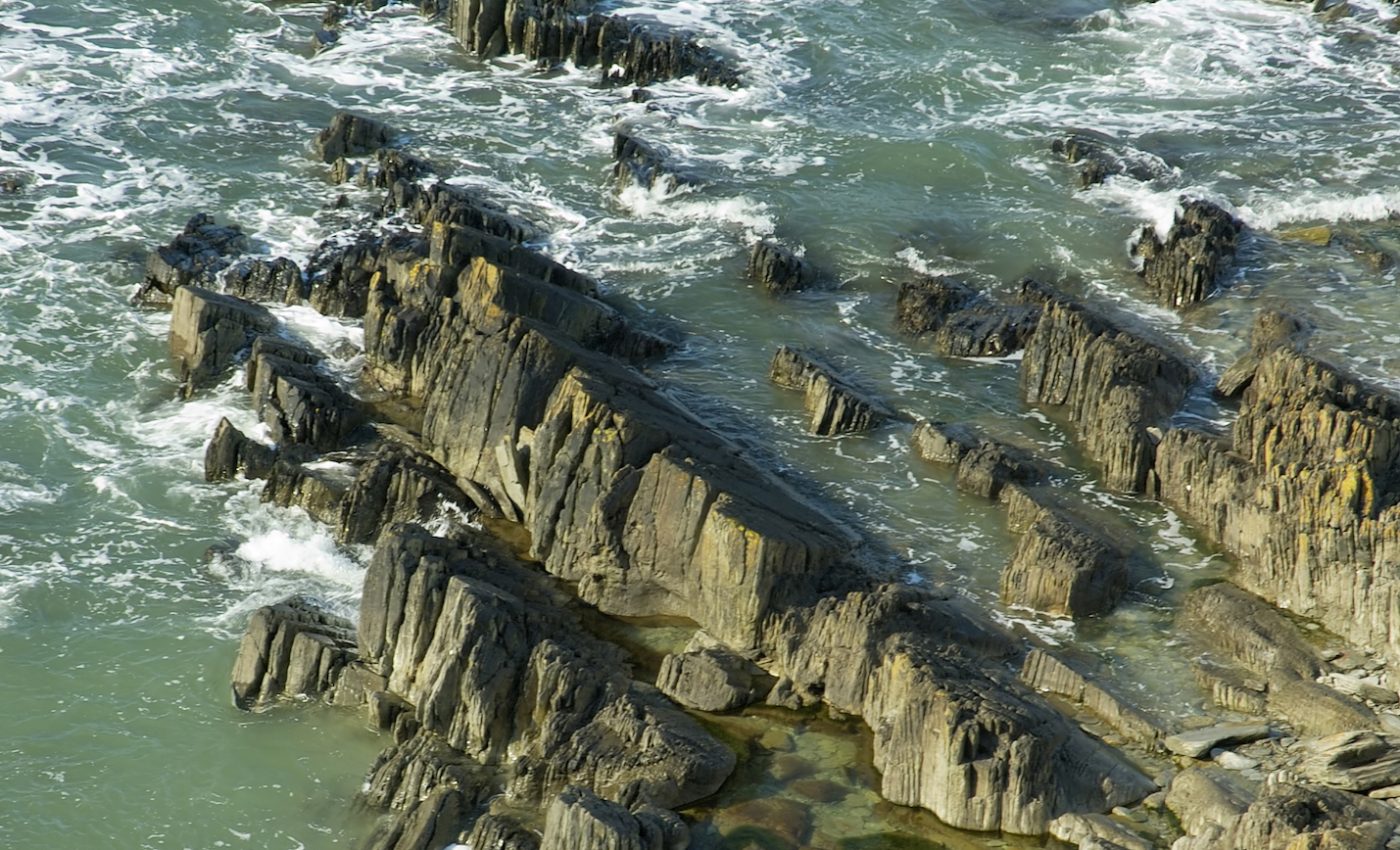 Rocks off the UK coast could be used for renewable energy storage