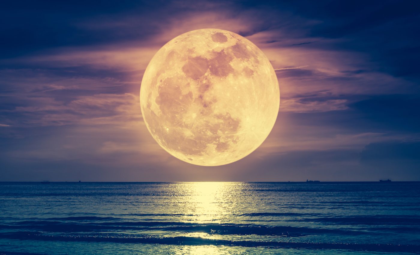 Another supermoon arrives tonight and here’s the best way to see it