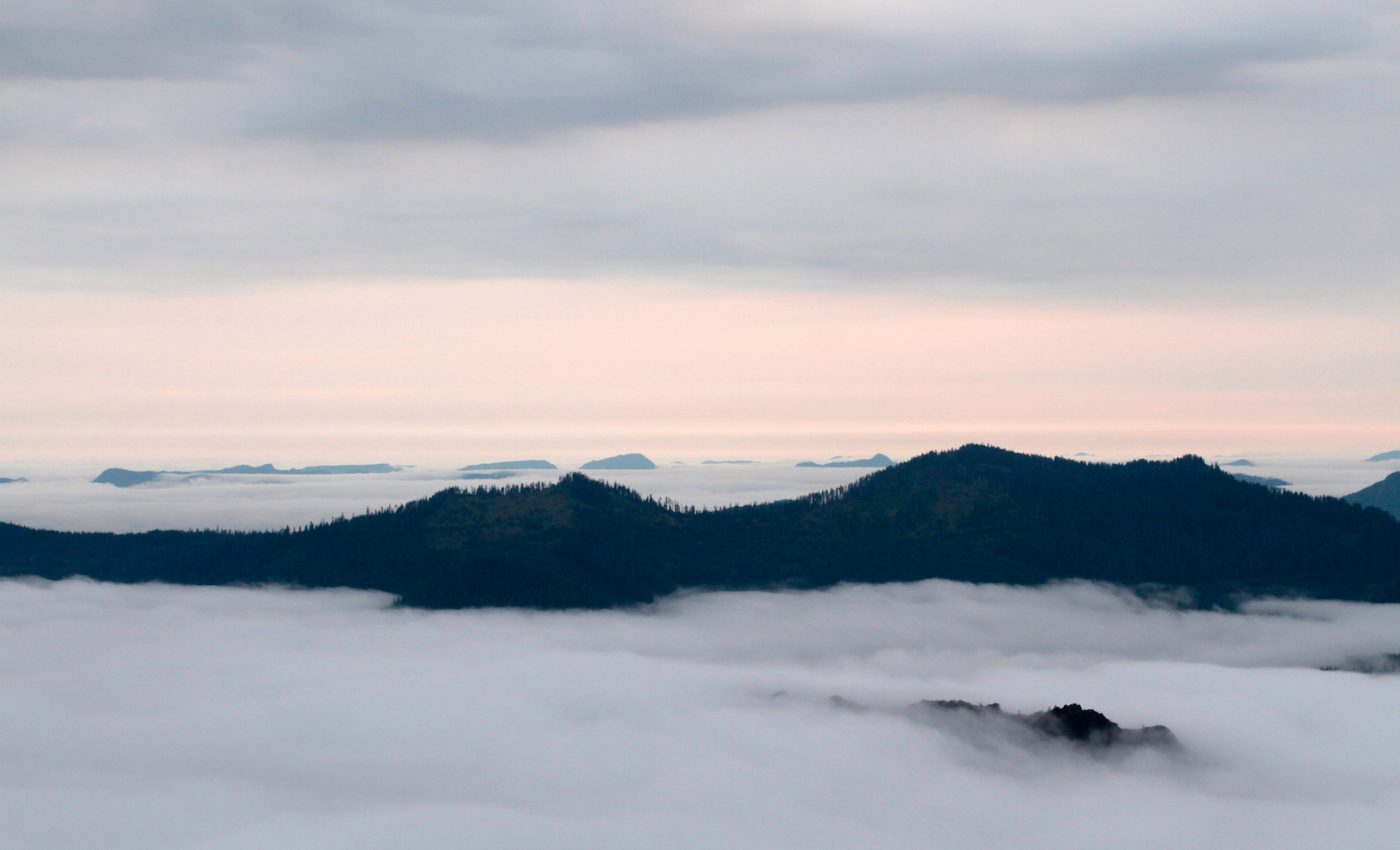 High CO2 levels could cause stratus clouds to break up and disappear
