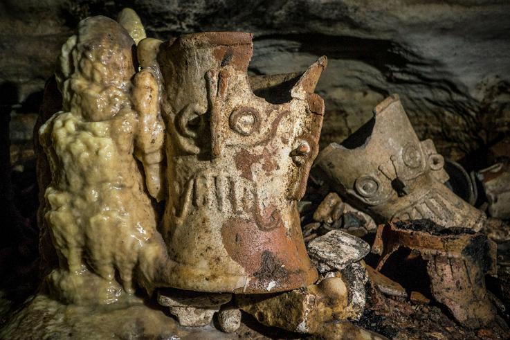 Mayan artifacts discovered in cave beneath ancient city of Chichén Itzá