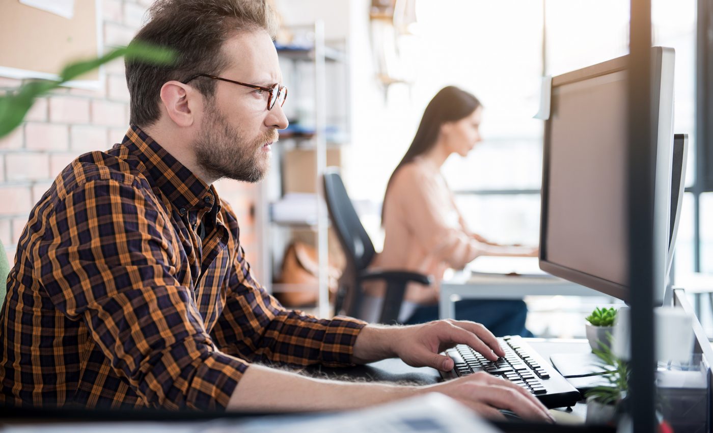 Americans now spend even more time sitting, study shows