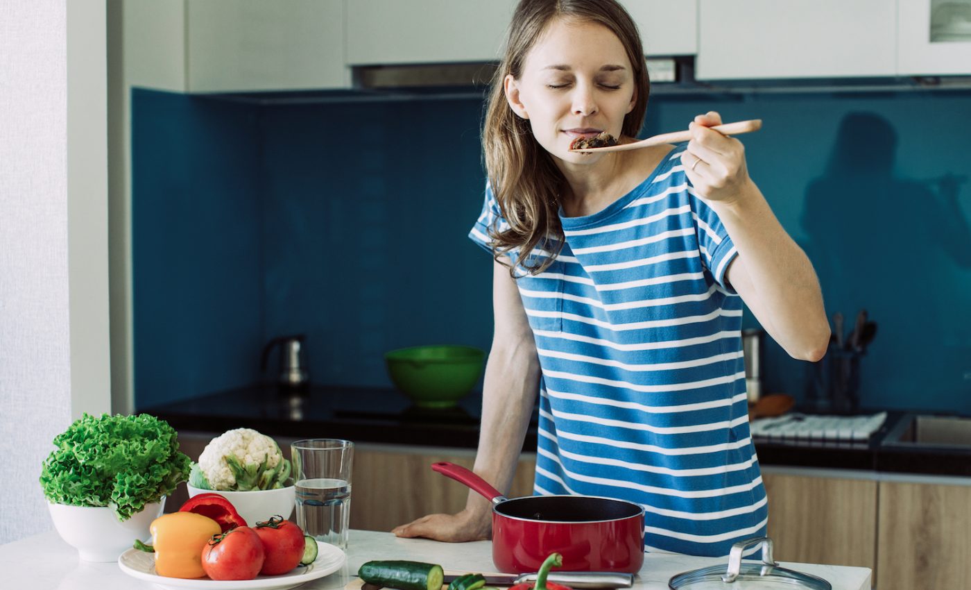 Genetic variations explain why people smell things differently
