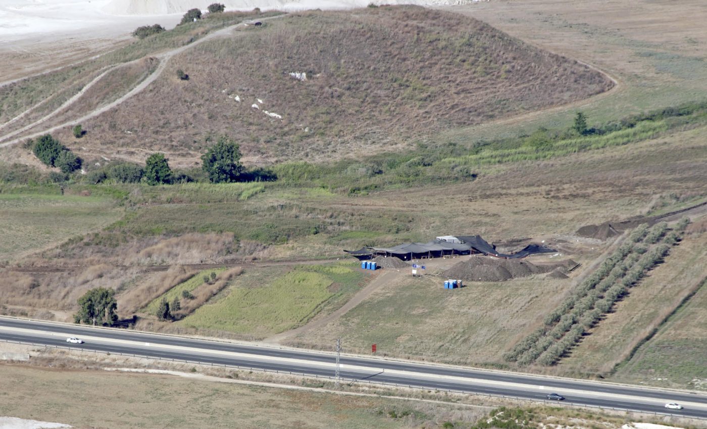 Open-air landscape in Israel was repeatedly occupied by Neanderthals