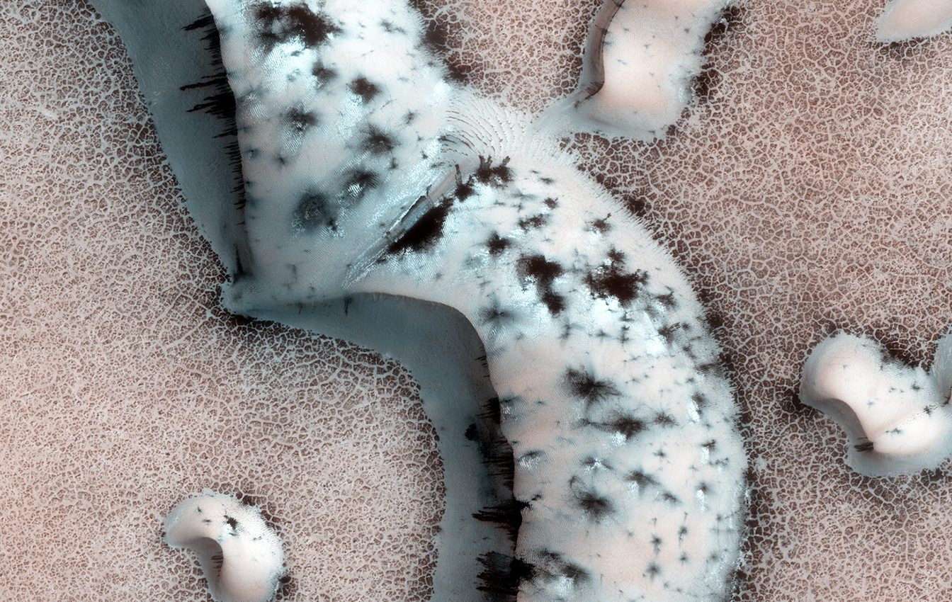 How silica aerogel could help make Mars habitable