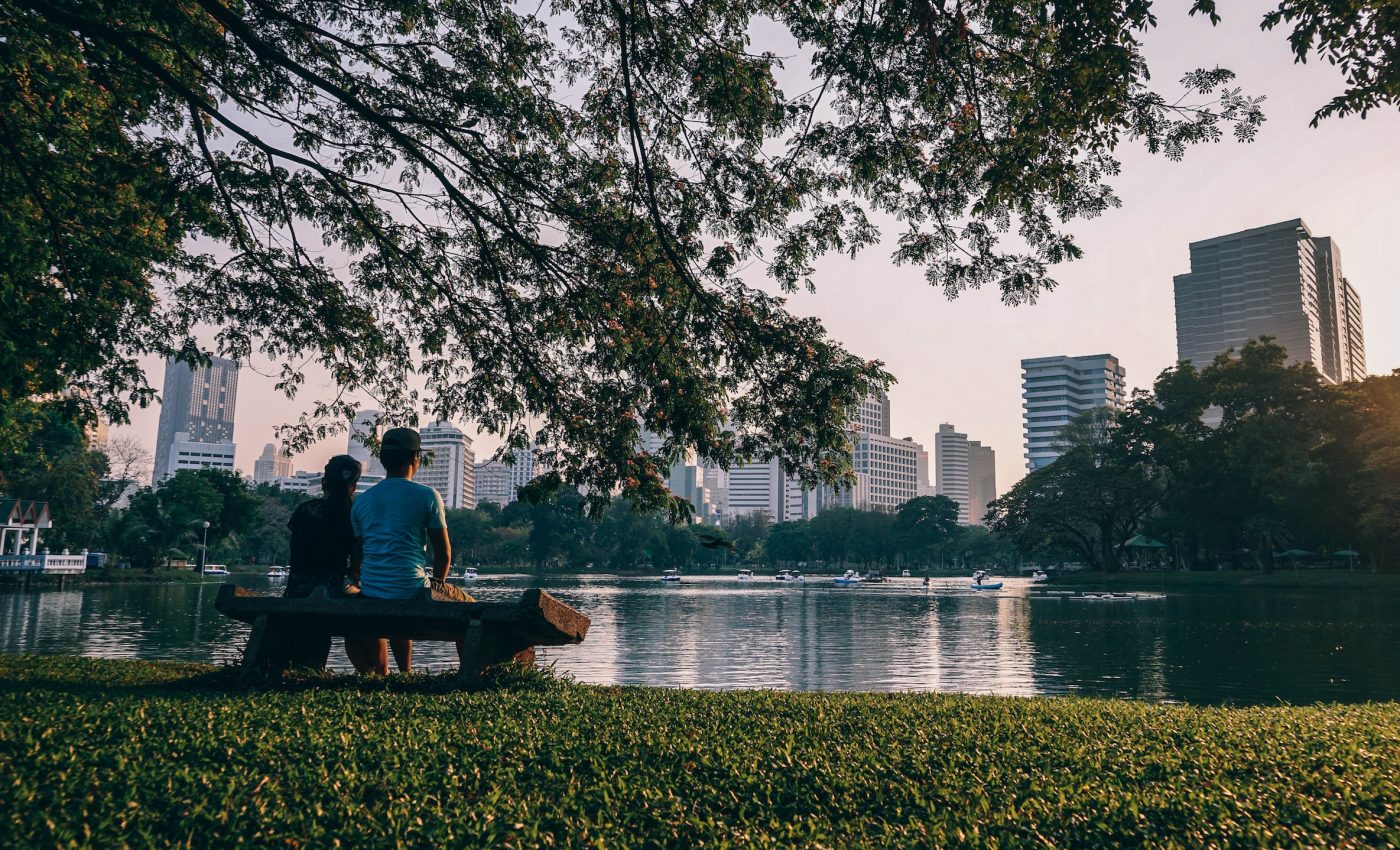 Visiting green city parks boosts mood, study reveals