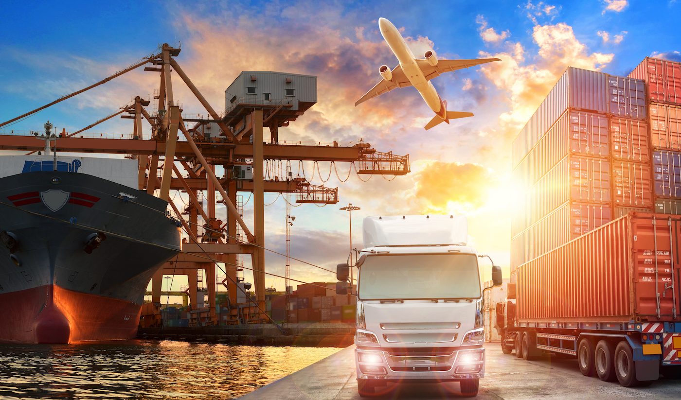 What are the environmental impacts of global supply chains?