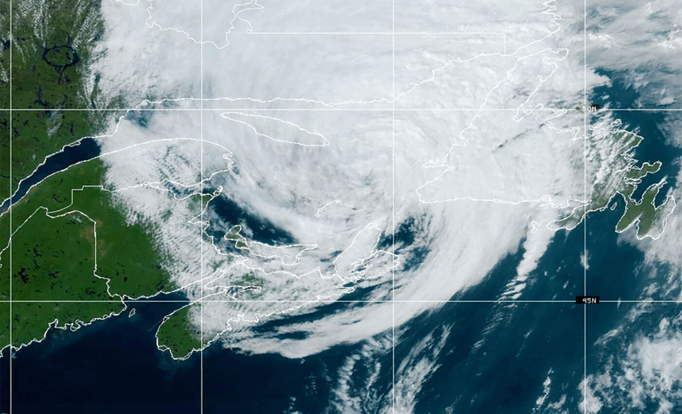 Power outage, one death as post-tropical cyclone Lee batters the US and Canada