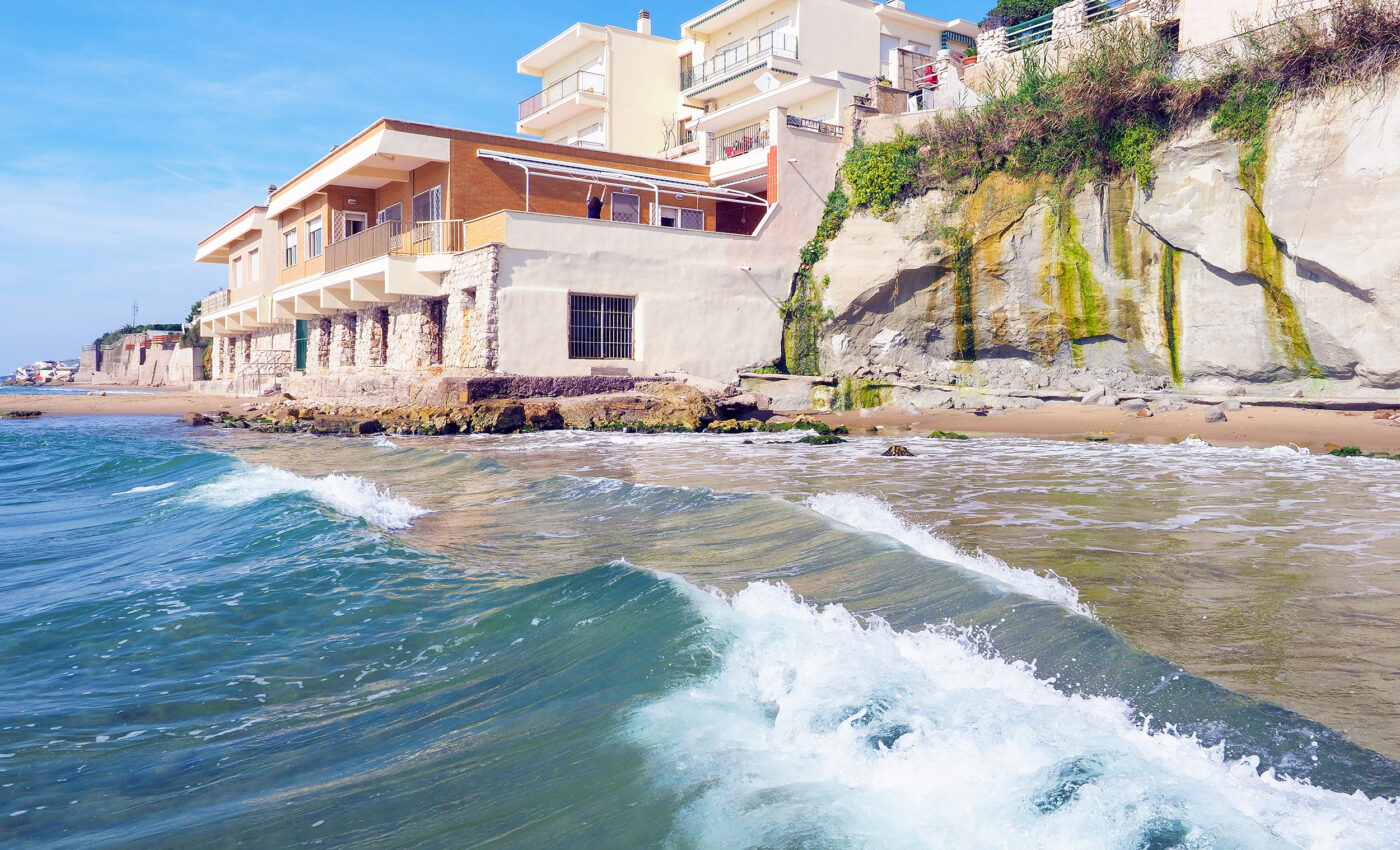 Coastal adaptations are alarmingly insufficient, study warns