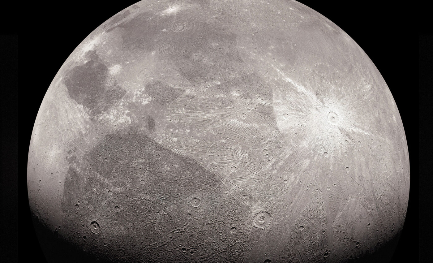 Ganymede moon has a huge internal ocean and salty surface