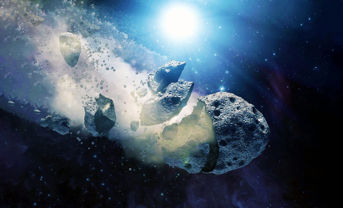 'Dangling OH' discovered within interstellar ice in deep space