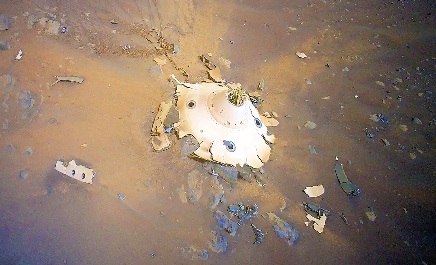 Debris left on Mars by humans should be treated as historical artifacts