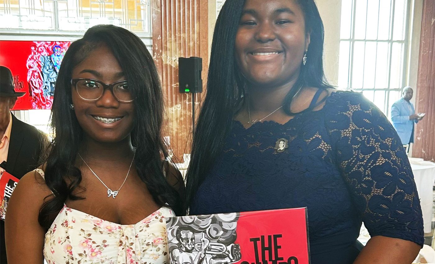 Two American high school girls challenge 2,000 years of math with five brilliant new proofs of Pythagoras' theorem