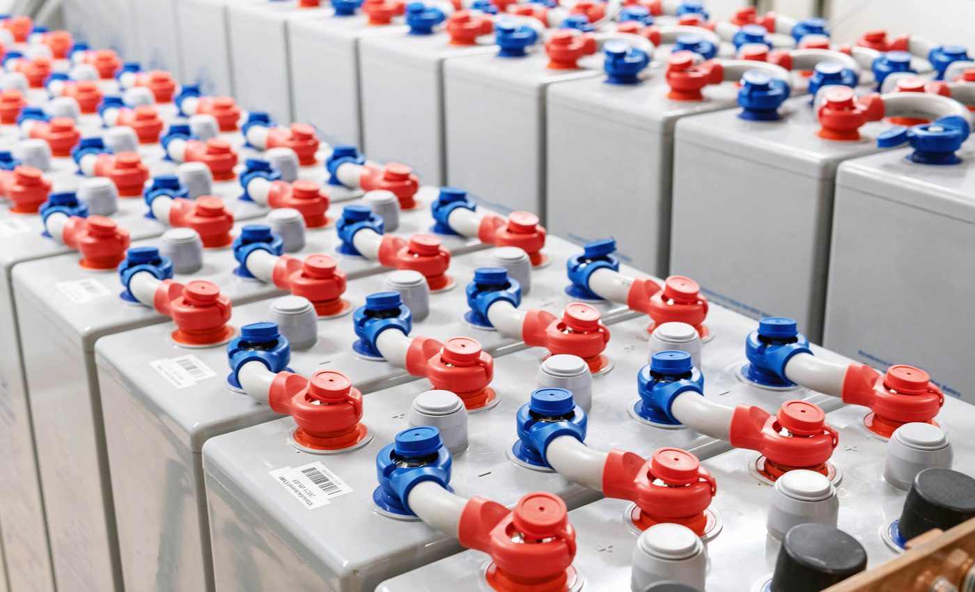 New type of battery can 'breathe in' harmful carbon dioxide