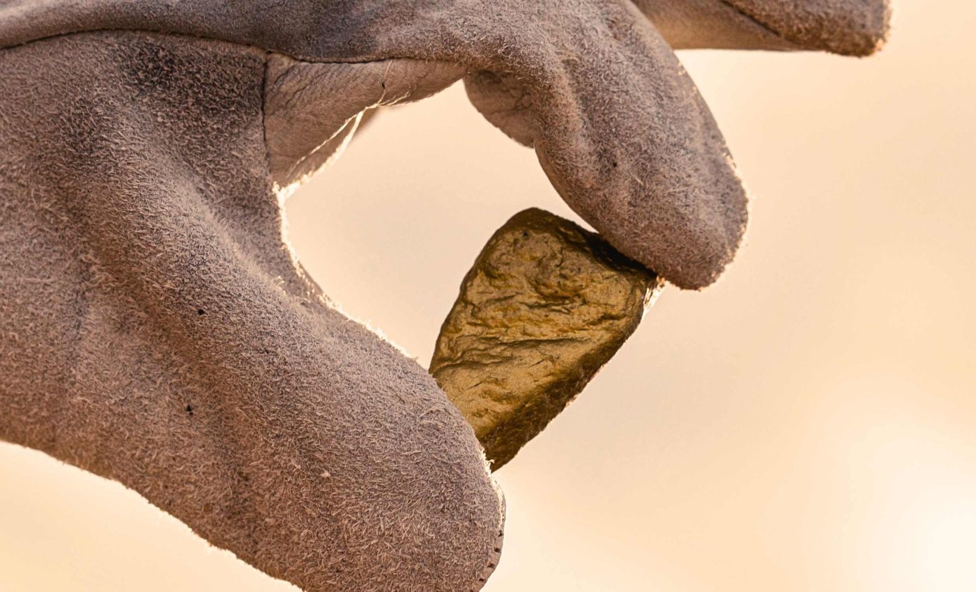 New gold rush begins as very high-volume deposit identified in a single drill hole