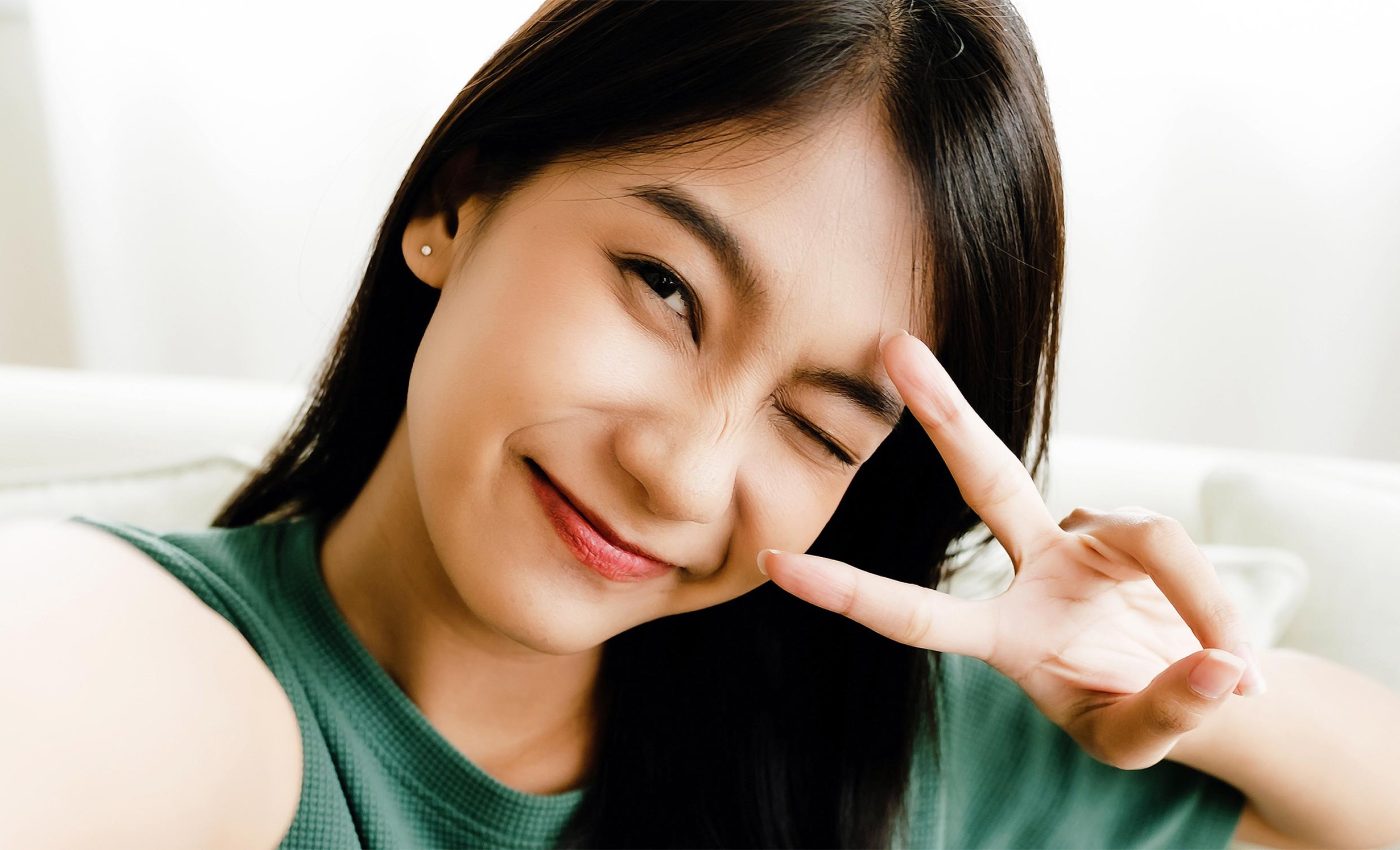 How your eyelids coordinate every blink, over 15,000 times per day