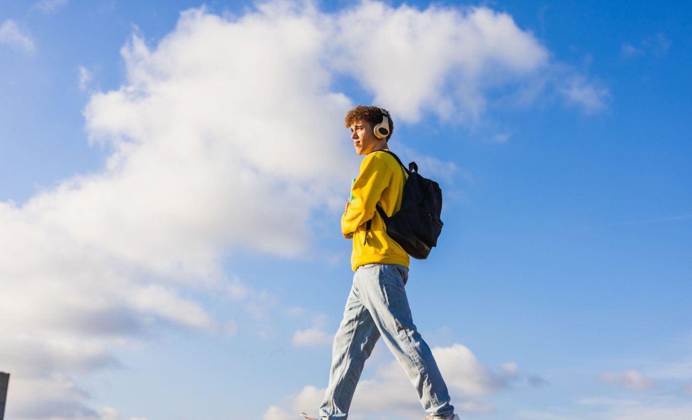 Walking patterns affect the way the brain hears sounds