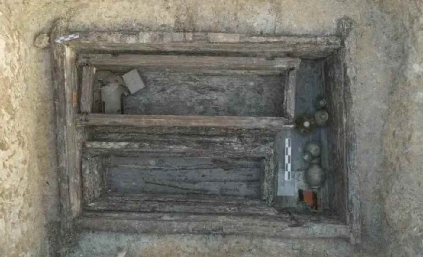 Archaeologists discover three 1,800-year-old tombs in China filled with jewelry