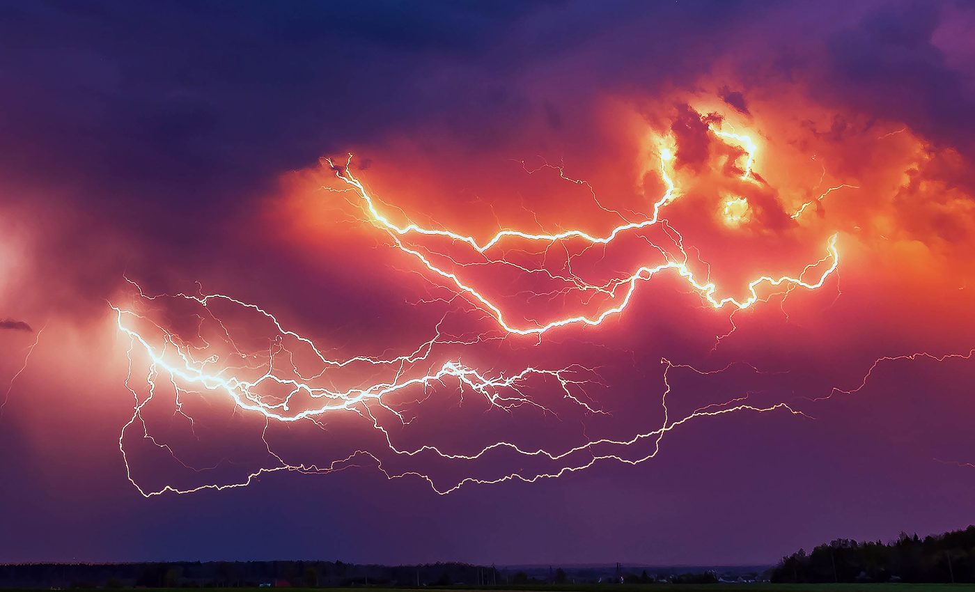 Enormous lightning 'megaflash' sets world record after spanning across five US states