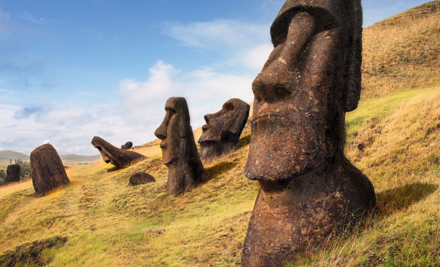 Visit a quarry on Easter Island in 3D without leaving your living room